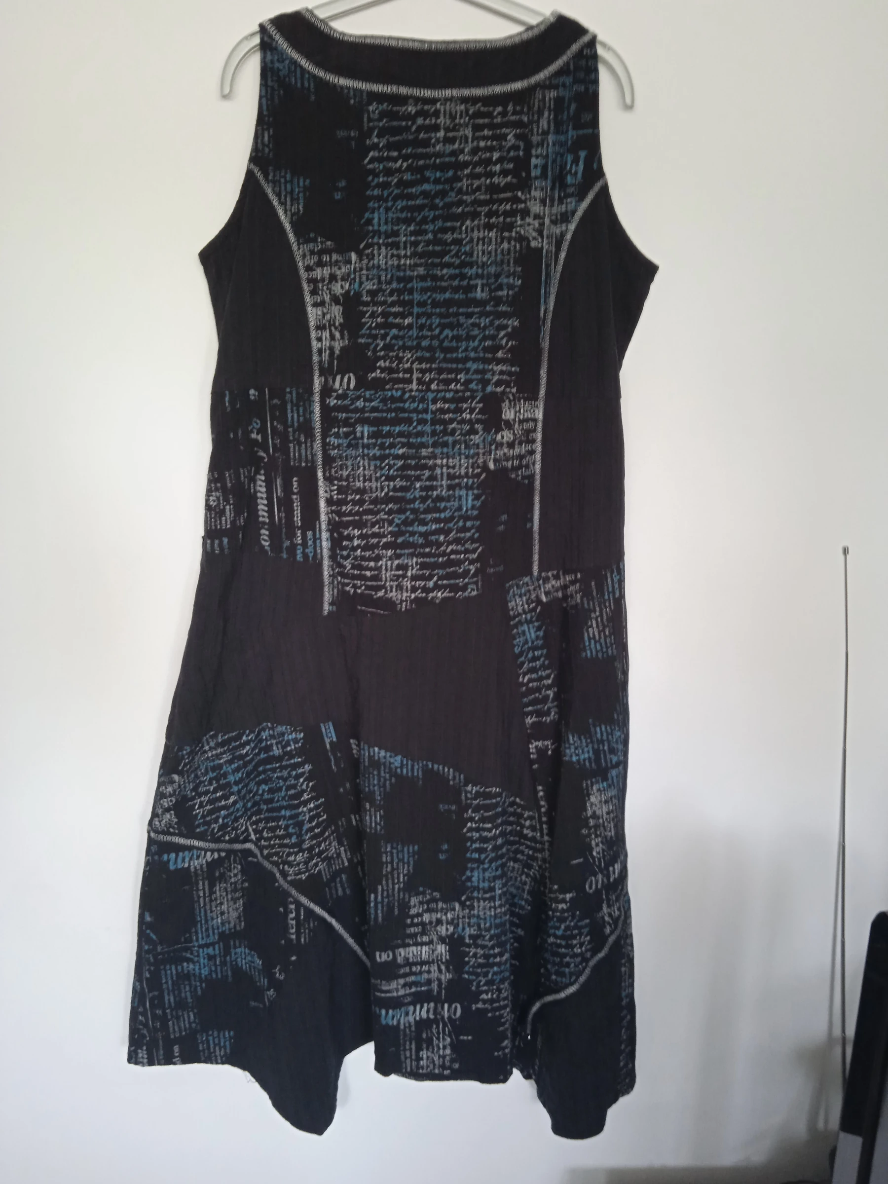 Long dress, asymmetric bottom size 46/48 – photo 4